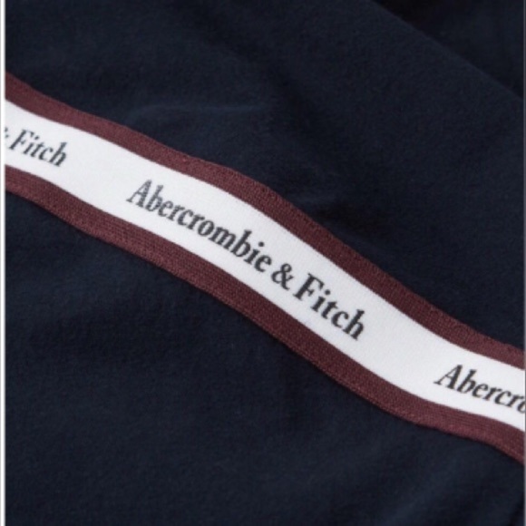 Abercrombie & Fitch Navy Blue Logo Tape Cotton Cropped T-Shirt, Size Small - Picture 5 of 10